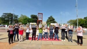 Sit-in Geneva Verein Welle 2